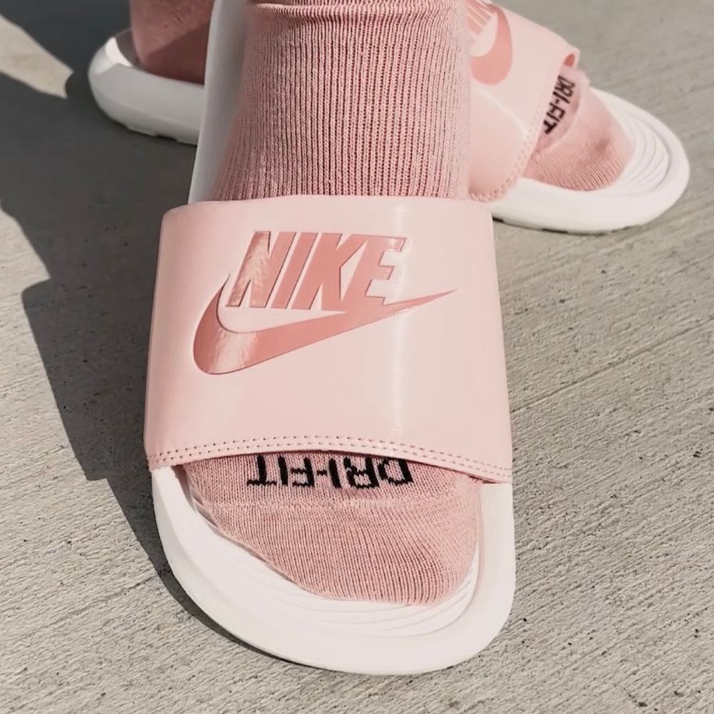 Nike Victori One Slide New With Nike Tag No Box